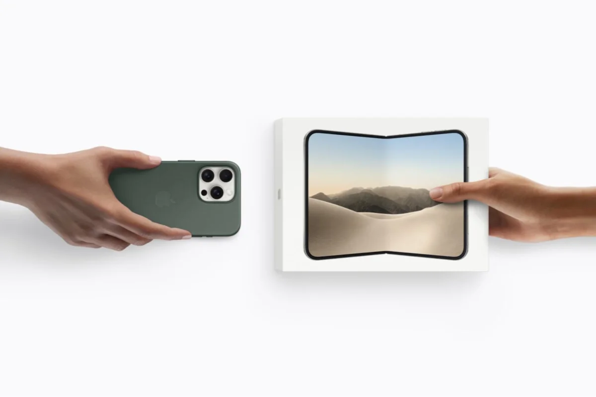 a person trading in another iphone for the iphone duo