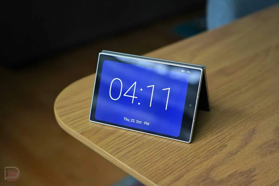 Foldy Brings iPhone Duo’s Tent Display Idea to Android Foldables